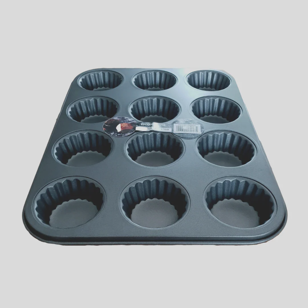 12-Cup Muffin Tray with Flower Design - Image 3
