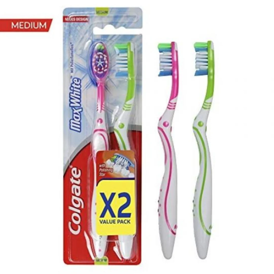 Colgate Max White Medium Toothbrush – 2 Pack