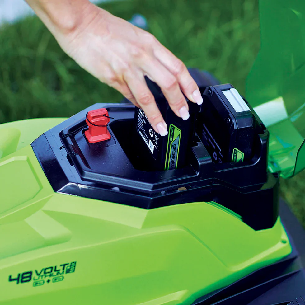 GreenWorks 36cm 48V Push Cordless Lawn Mower - Image 3