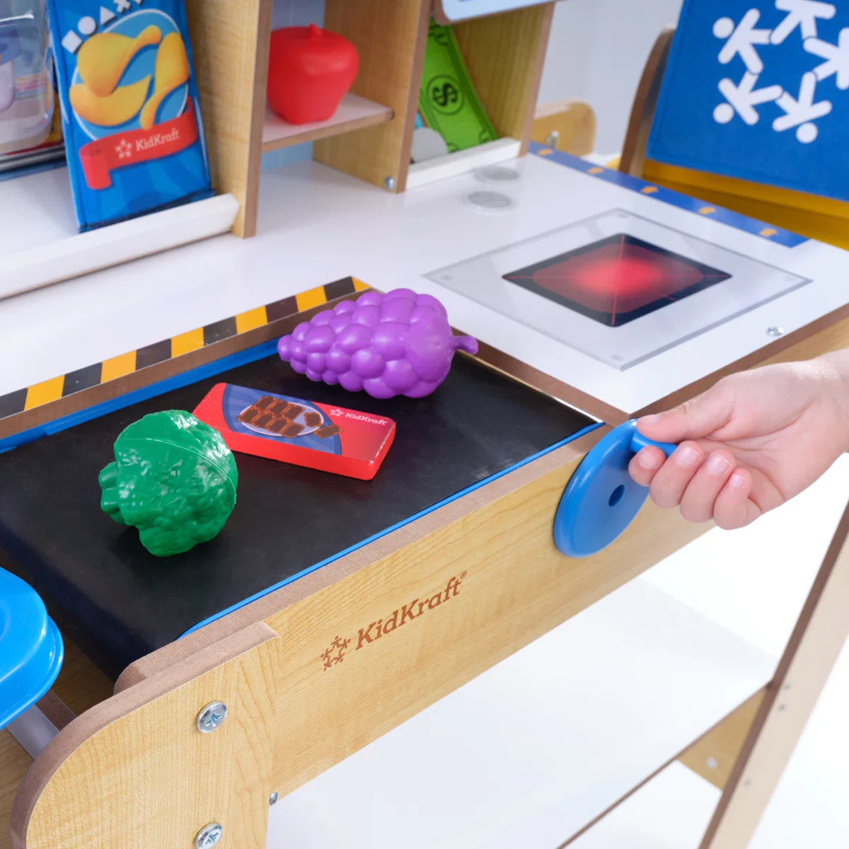 KidKraft Grocery Store Playset - Image 4